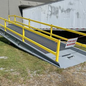 Bluff Manufacturing Mobile Yard Ramp, WS2853